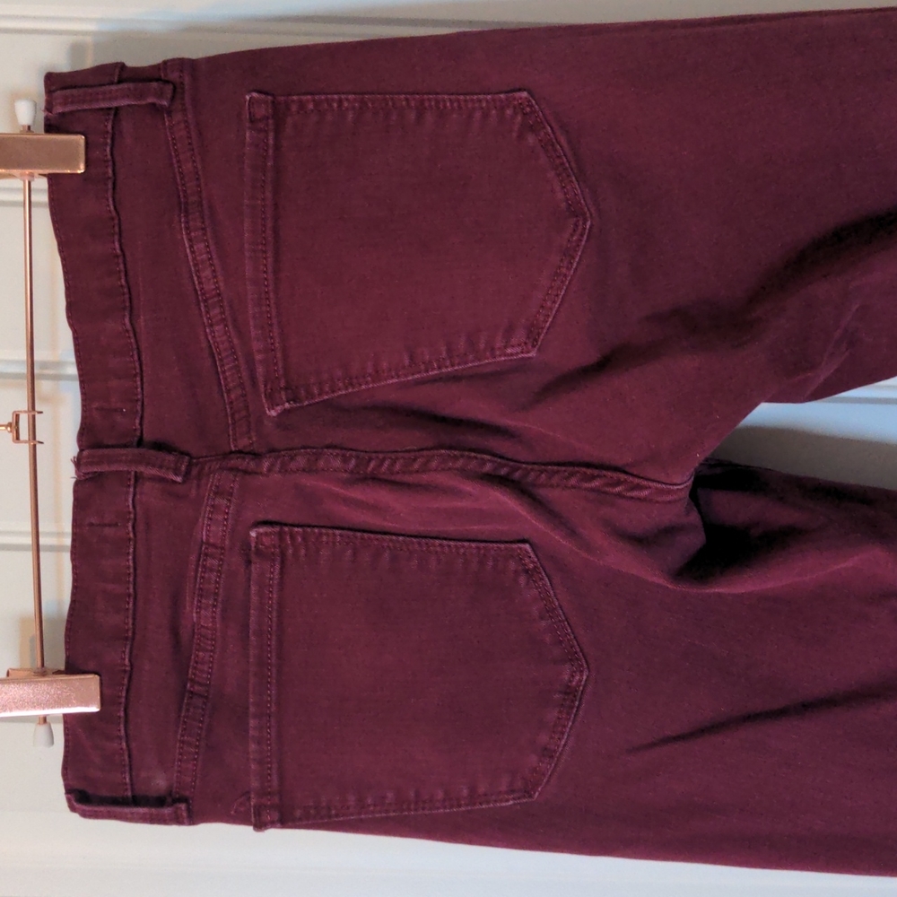 Gap true skinny jeans in burgundy - Picture 4 of 7